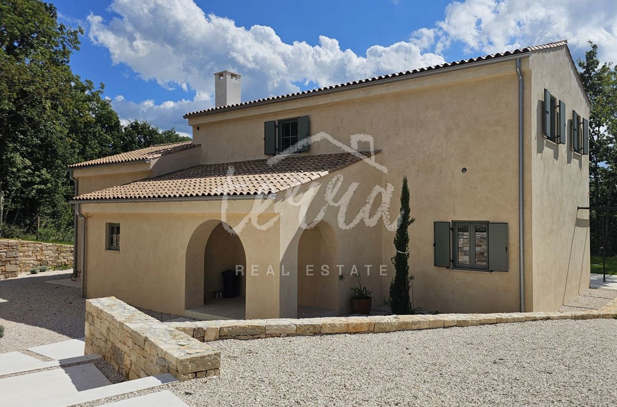 Casa GRAČIŠĆE, 880.000 €