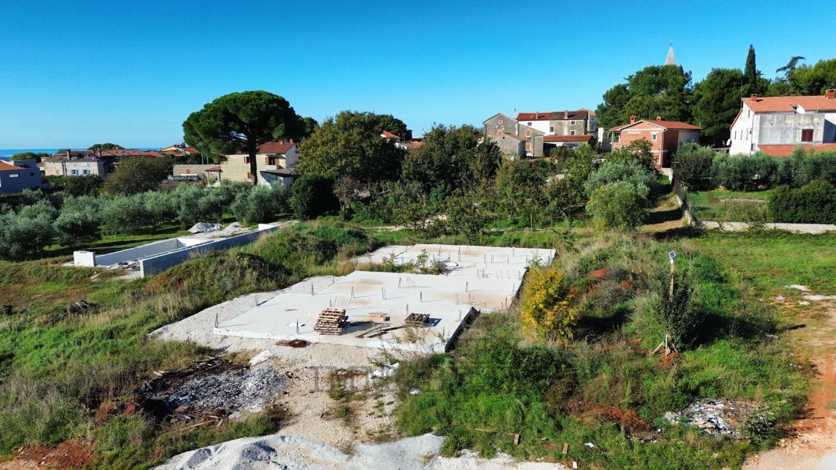 Участок POREČ, 450.000 €