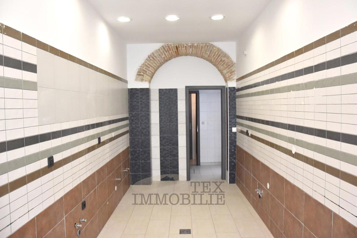 Коммерческая площадь POREČ, 800 €