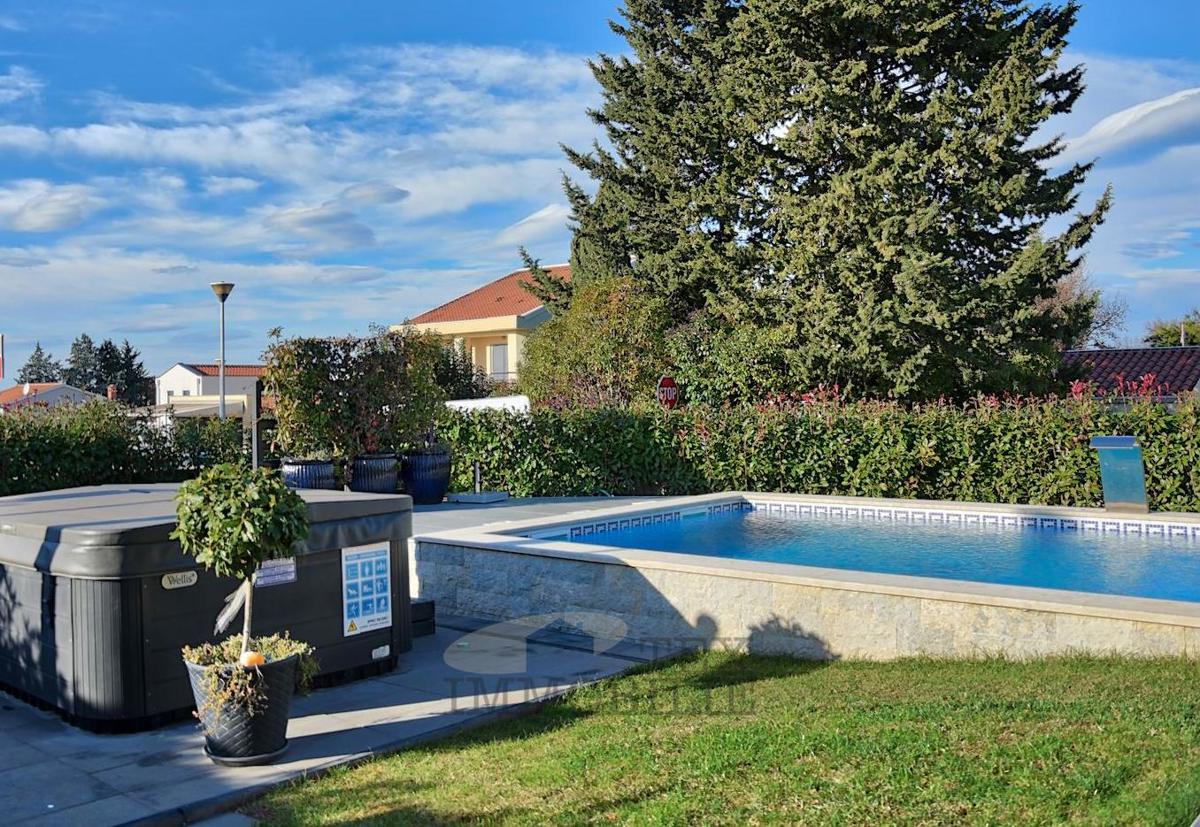 POREČ