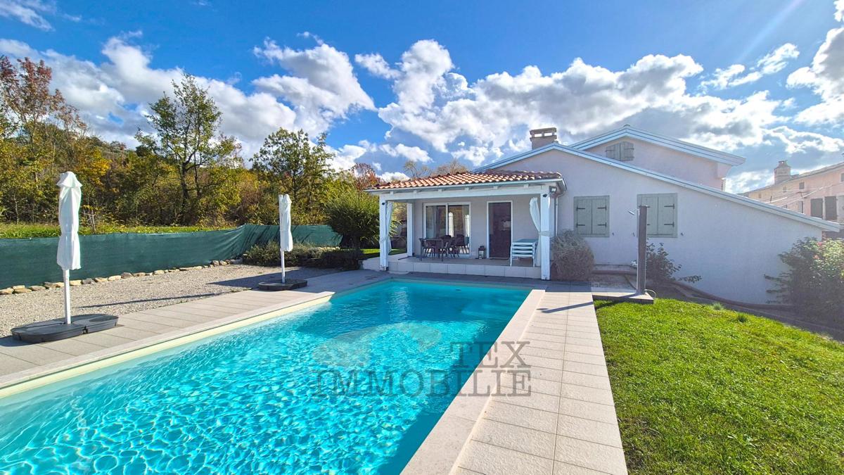 Дом MOTOVUN, 485.000 €