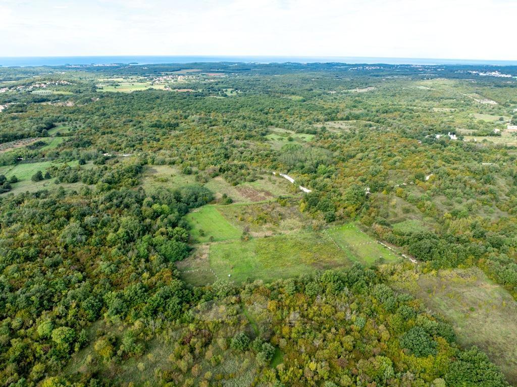 Участок POREČ, 37.900 €