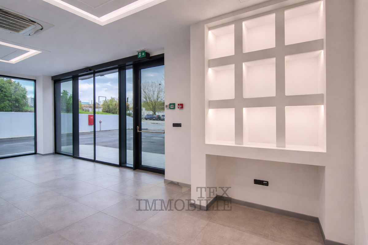 Коммерческая площадь POREČ, 3.700 €