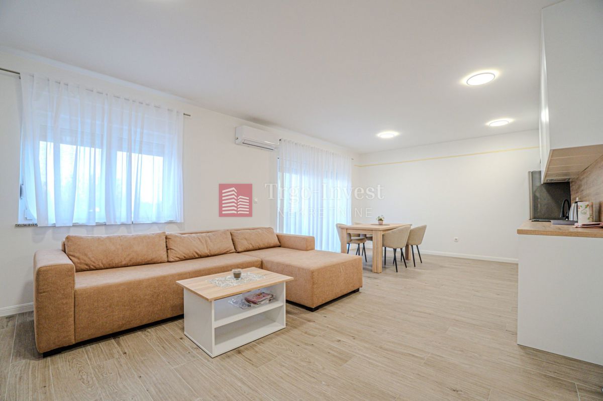 Appartamento SLAVONSKI BROD, 800 €