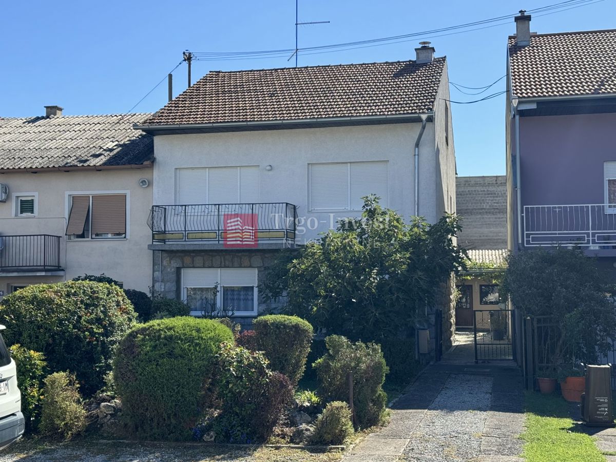 Дом SLAVONSKI BROD, 195.000 €