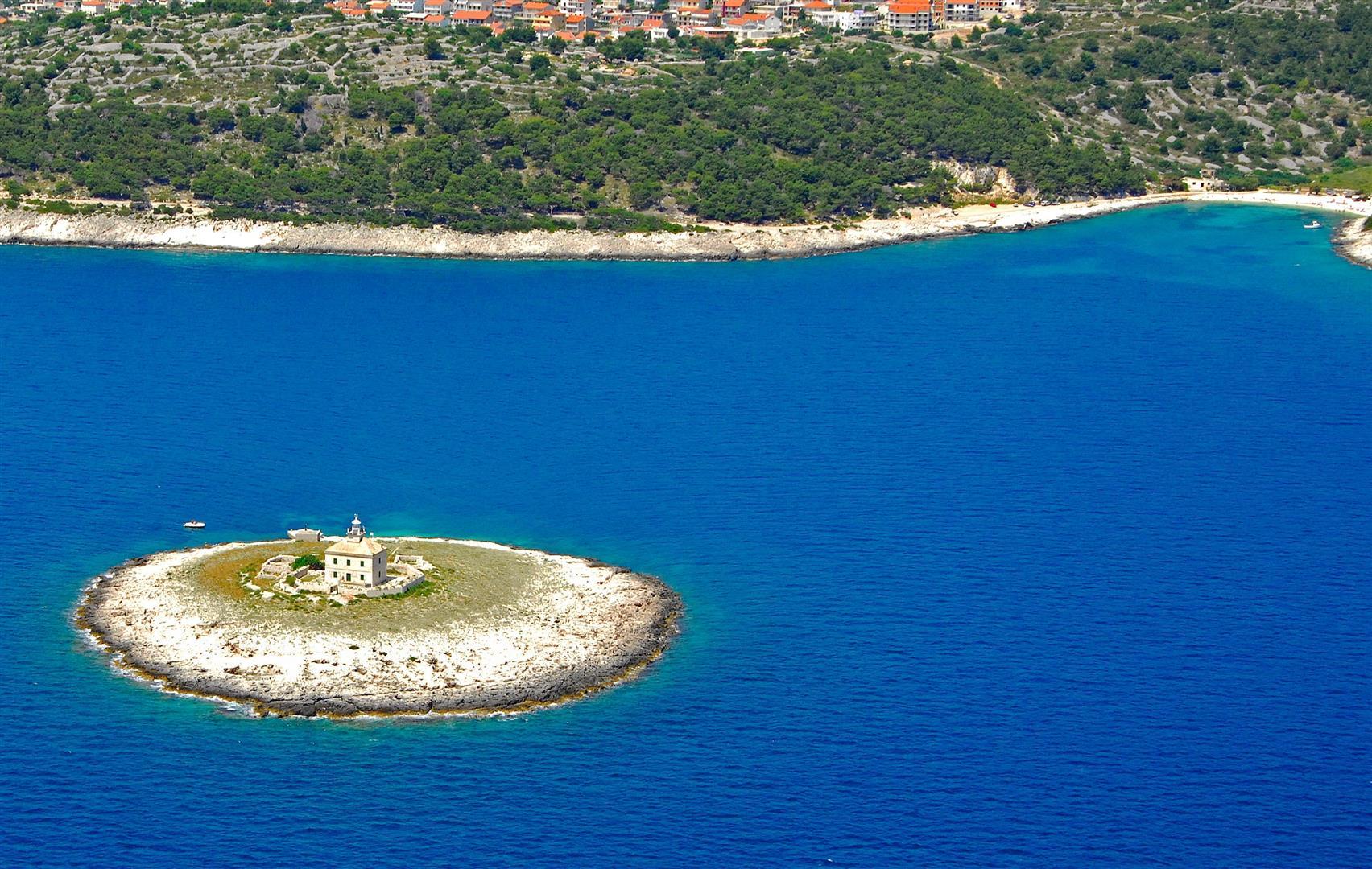 HVAR