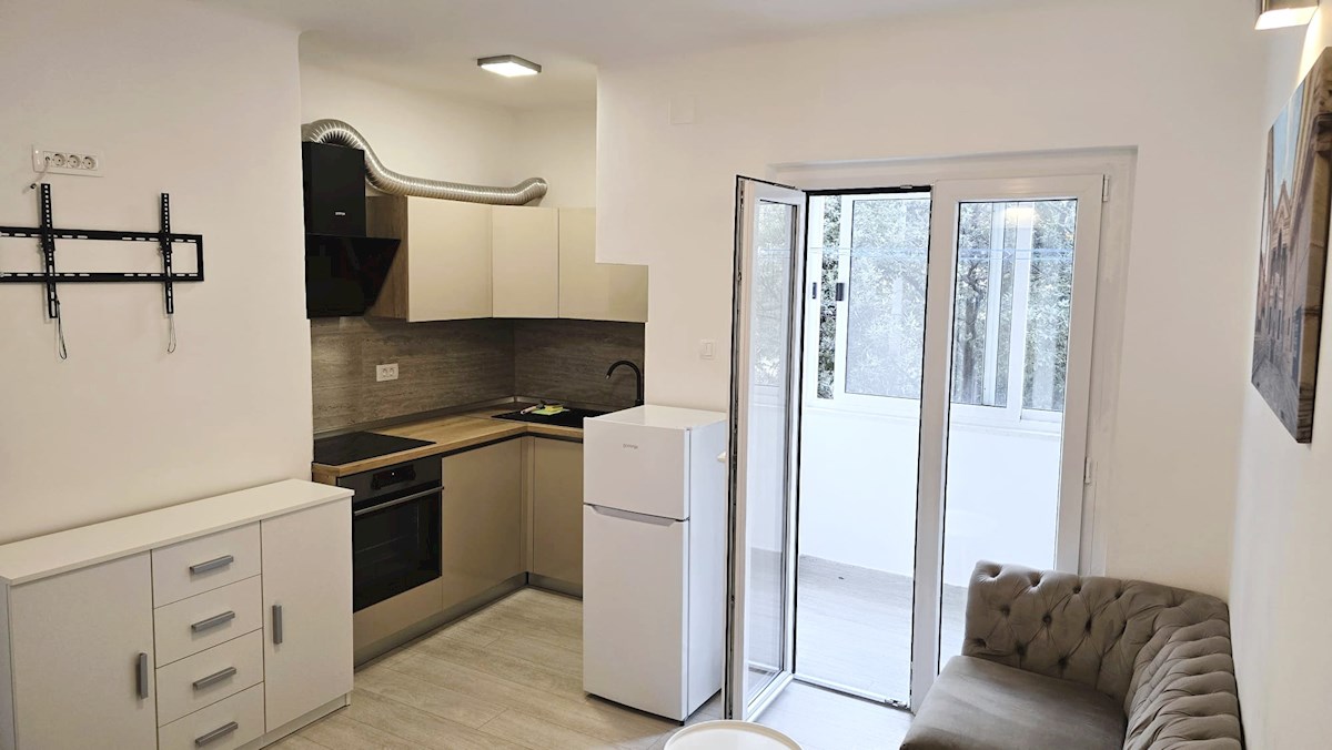 Appartamento SPLIT, 750 €