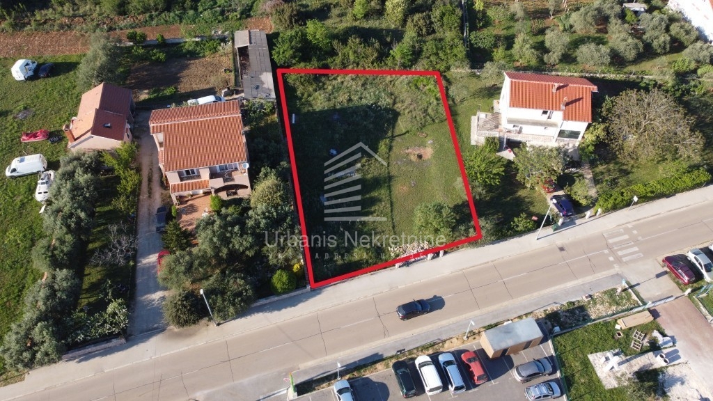 Terreno NIN, 155.000 €