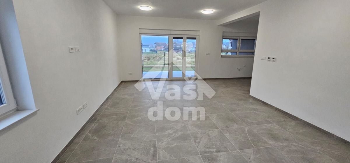 KLOKOČEVEC SAMOBORSKI