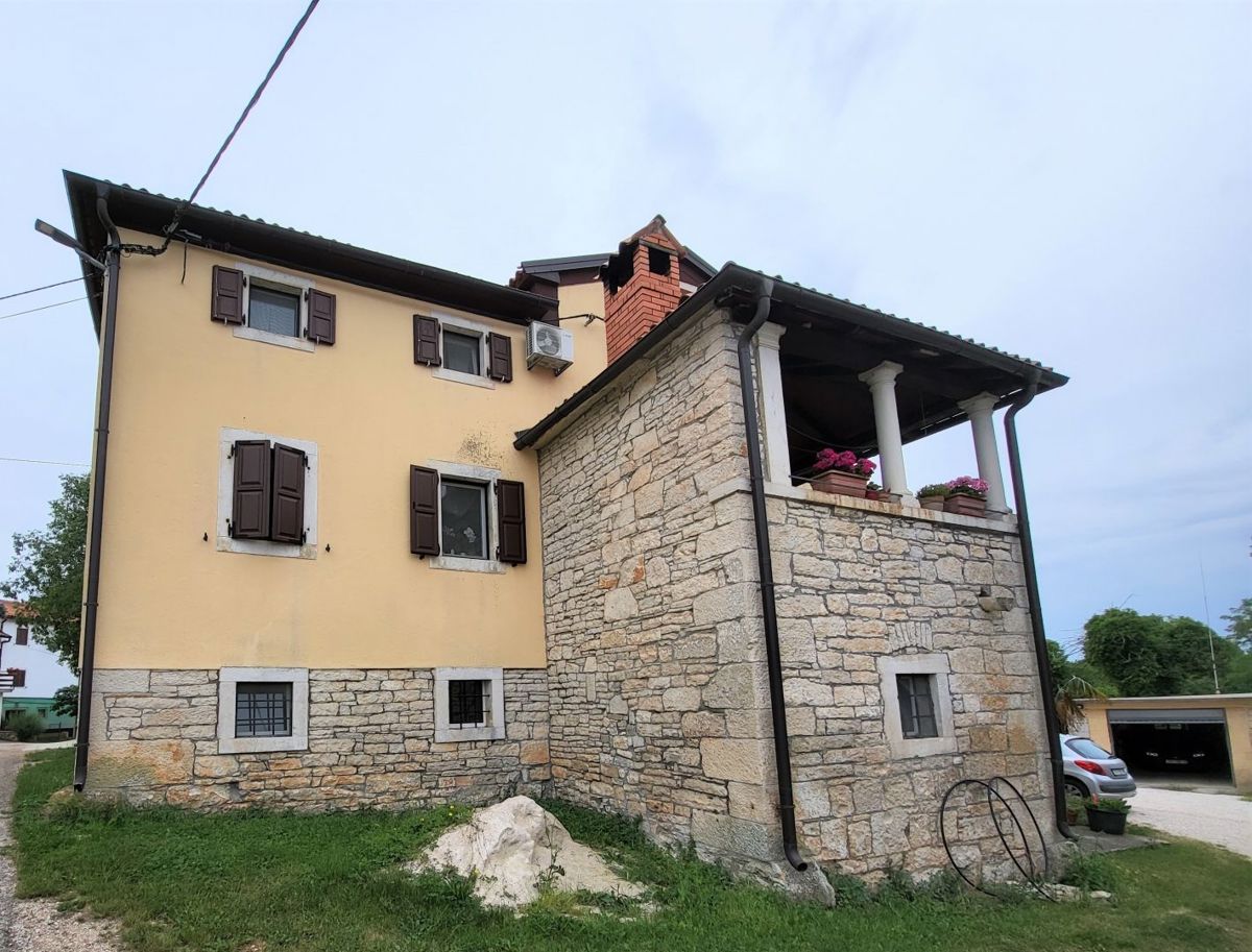 BUJE
