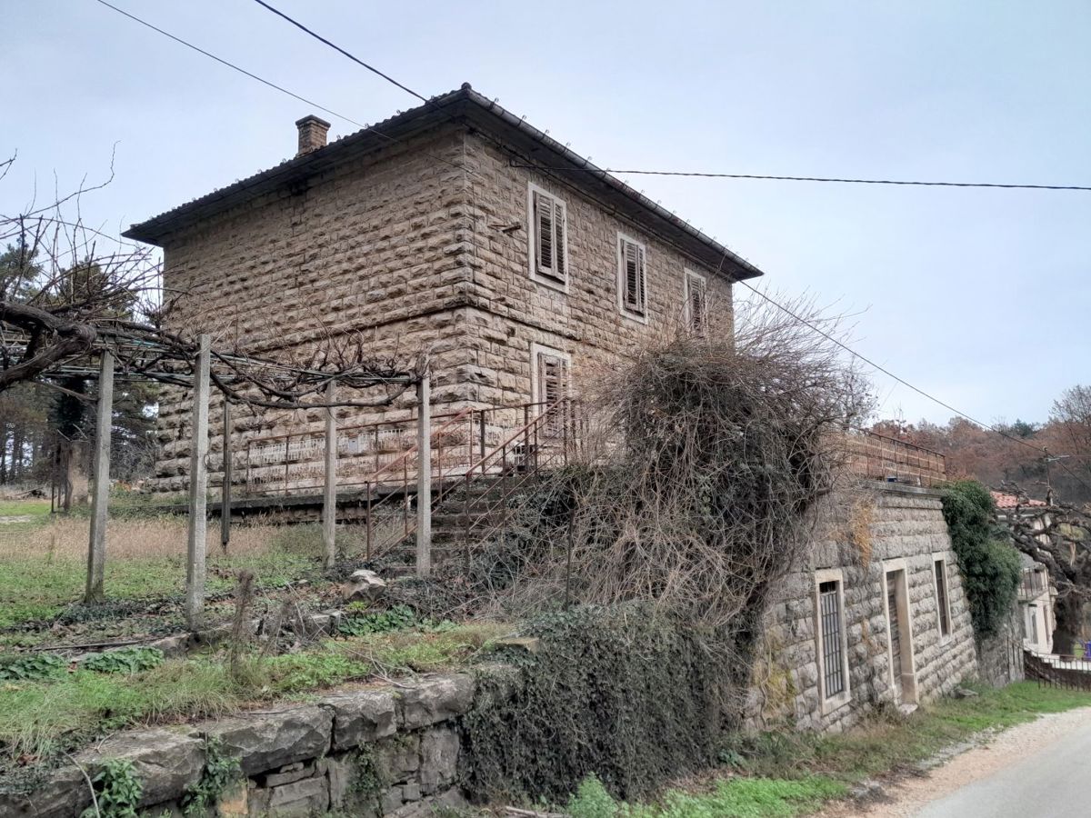 GROŽNJAN