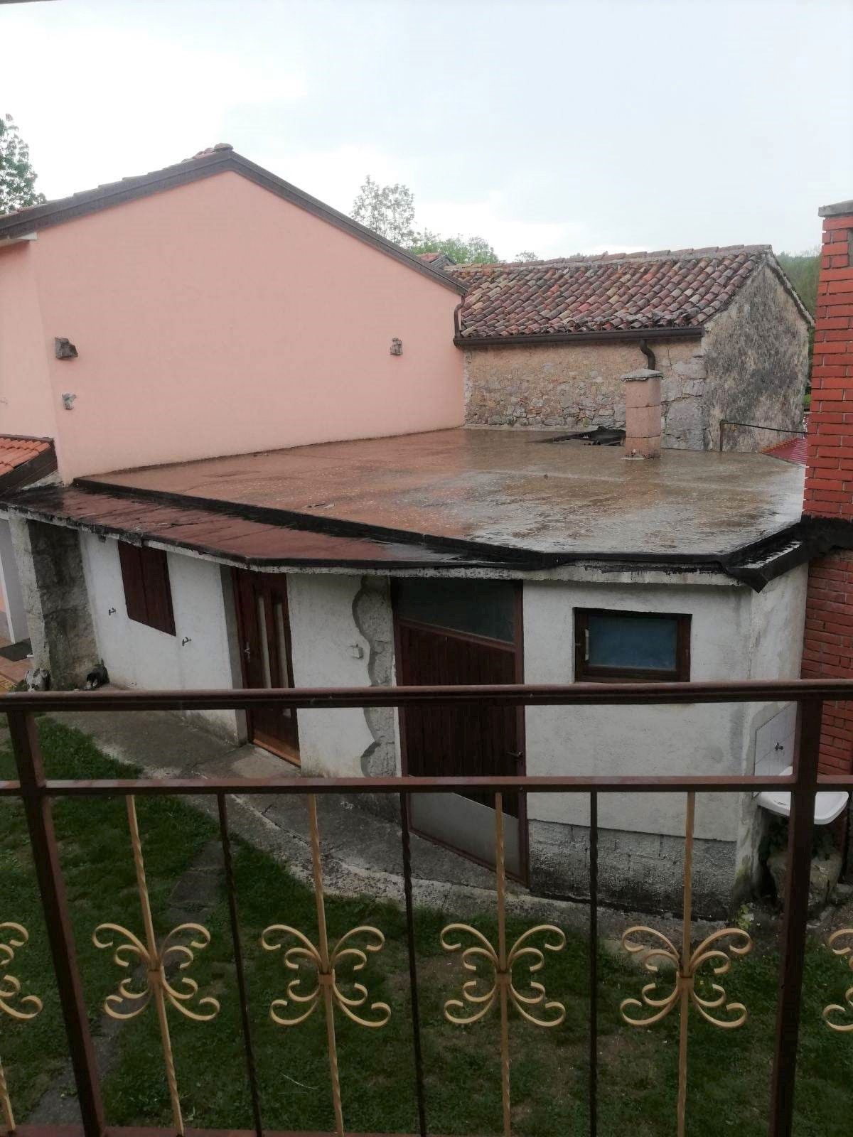 BUZET