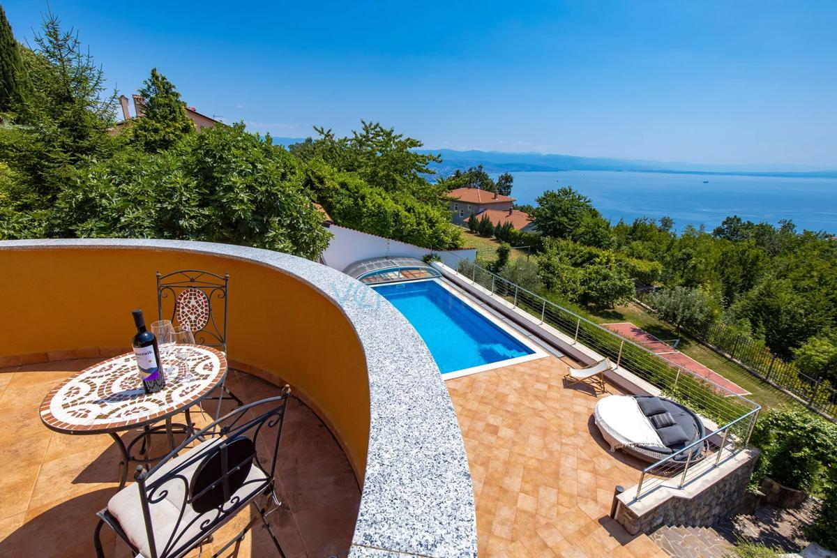 Дом OPATIJA, 890.000 €