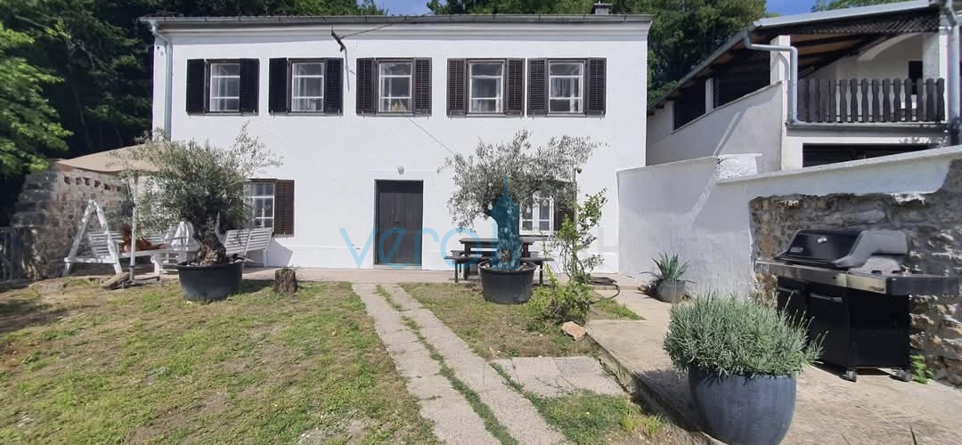 Дом VINODOLSKA OPĆINA, 225.000 €