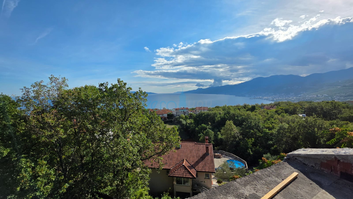 Квартира KASTAV, 300.000 €