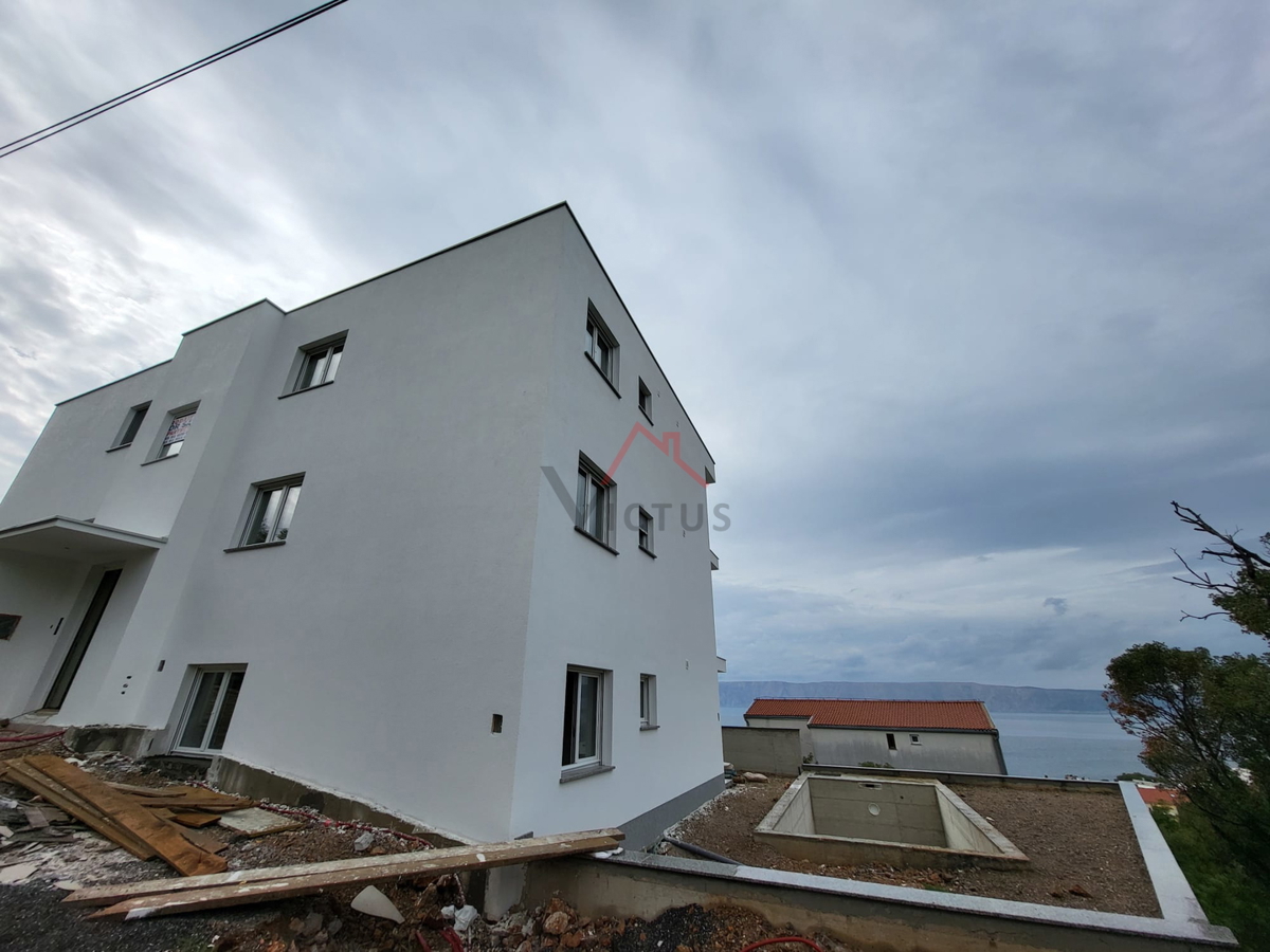 SMOKVICA KRMPOTSKA