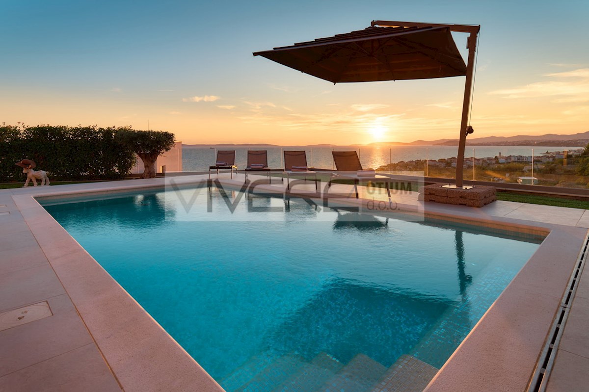 Дом SPLIT, 2.450.000 €