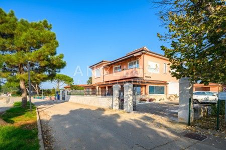 Дом UMAG, 3.000 €