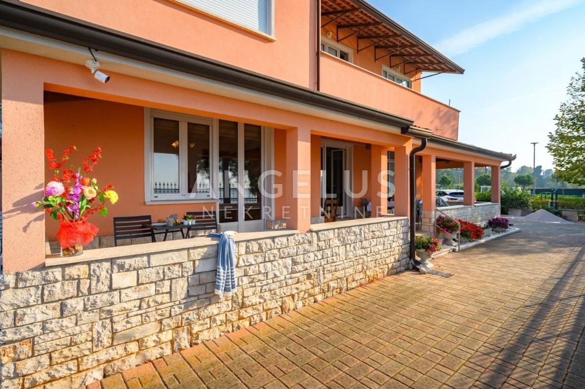 Дом UMAG, 3.000 €