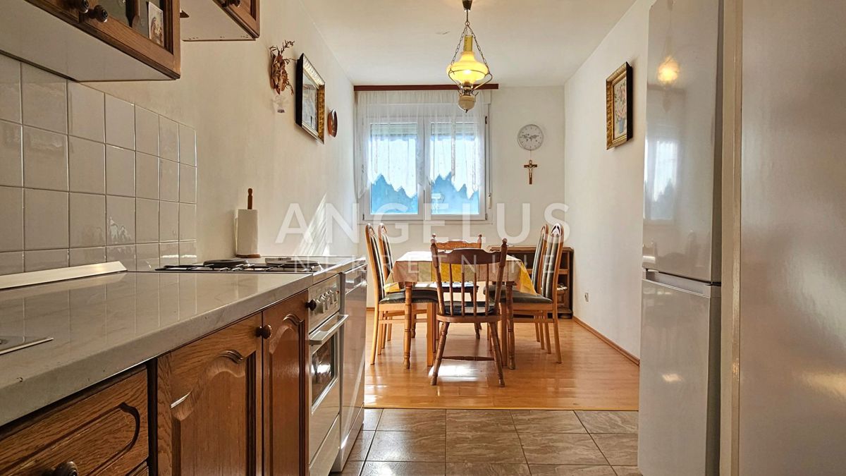 Appartamento SPLIT, 270.000 €