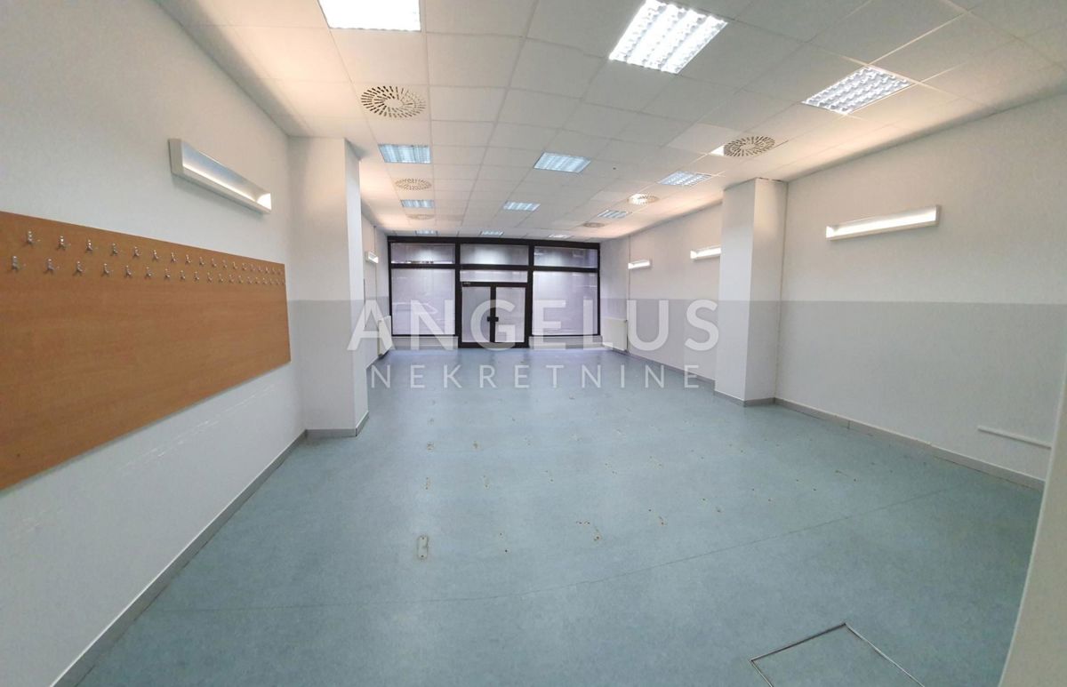 Locale commerciale ZAGREB, 1.500 €