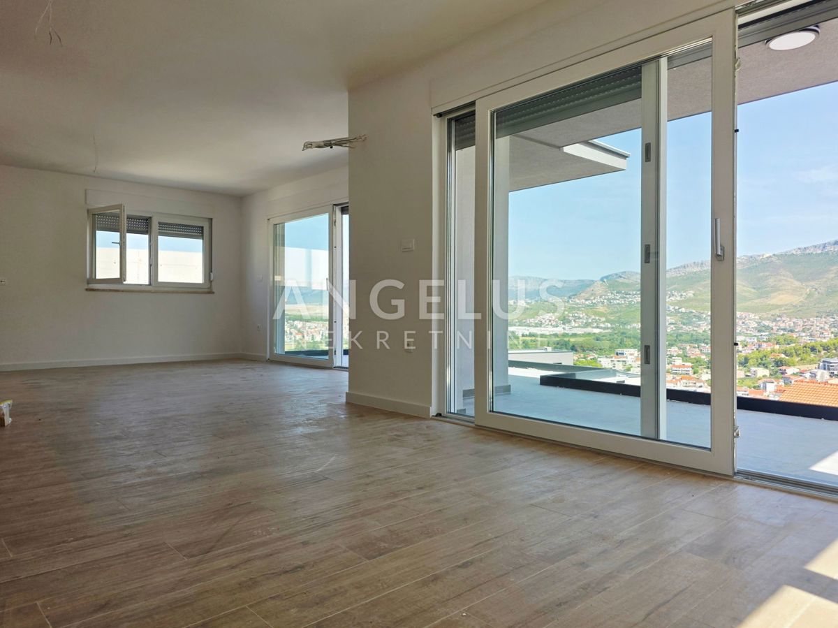 Appartamento PODSTRANA, 518.000 €