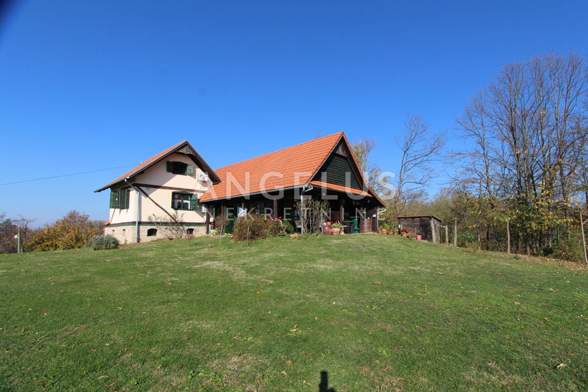 Дом POPOVAČA, 319.000 €