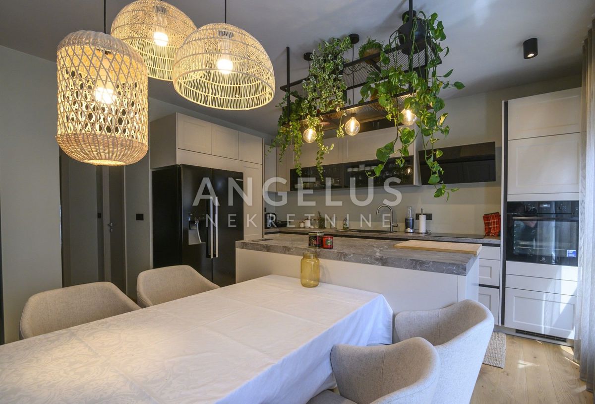 Квартира PODSTRANA, 520.000 €