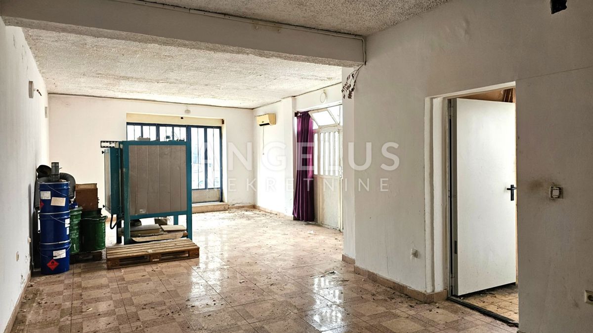 Locale commerciale SPLIT, 195.000 €