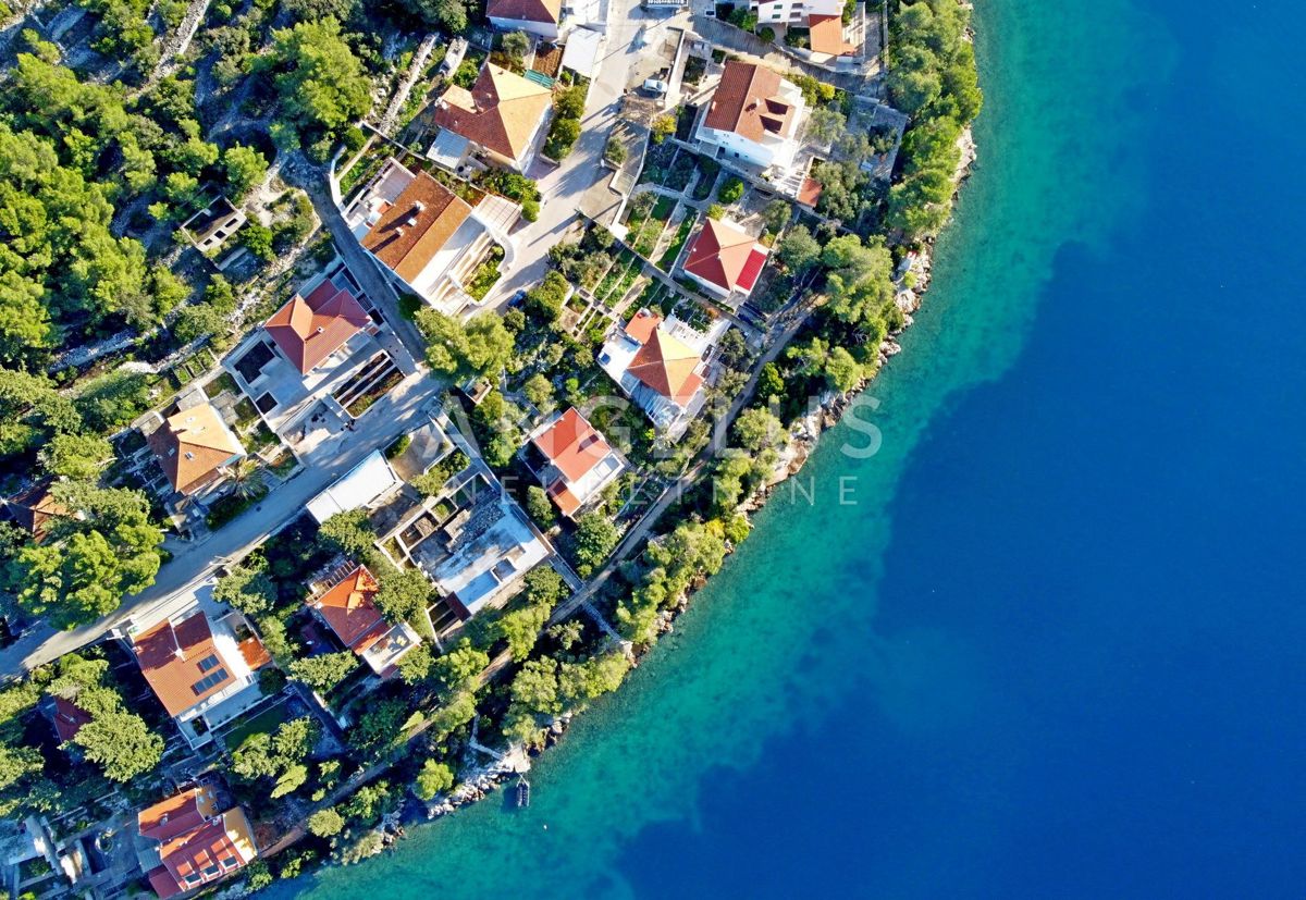 VELA LUKA