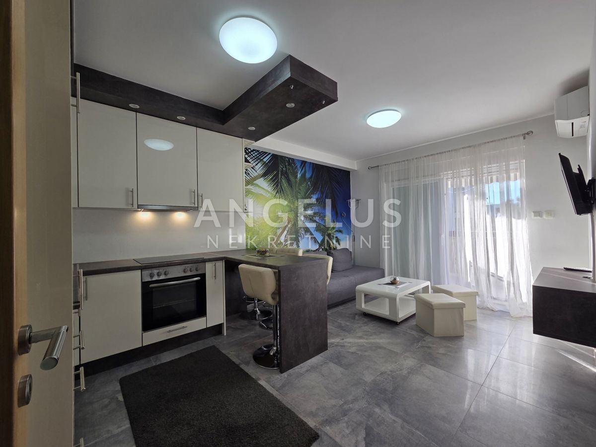 Appartamento MEDULIN, 1.000 €