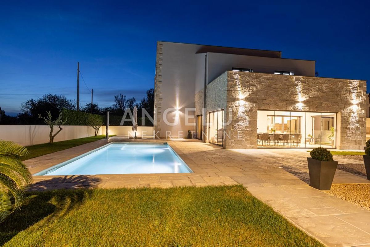 Casa SVETVINČENAT, 3.100 €