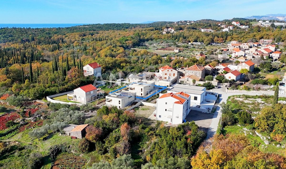 Дом KONAVLE, 590.000 €