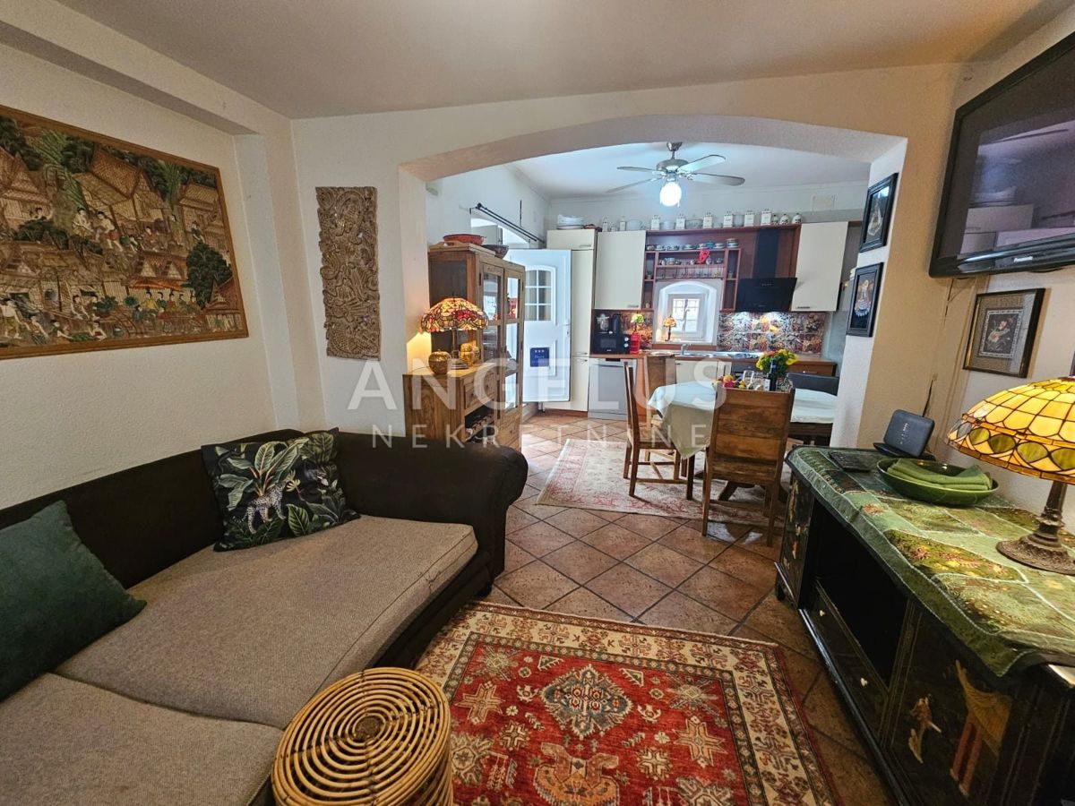 Casa KAŠTELA, 440.000 €