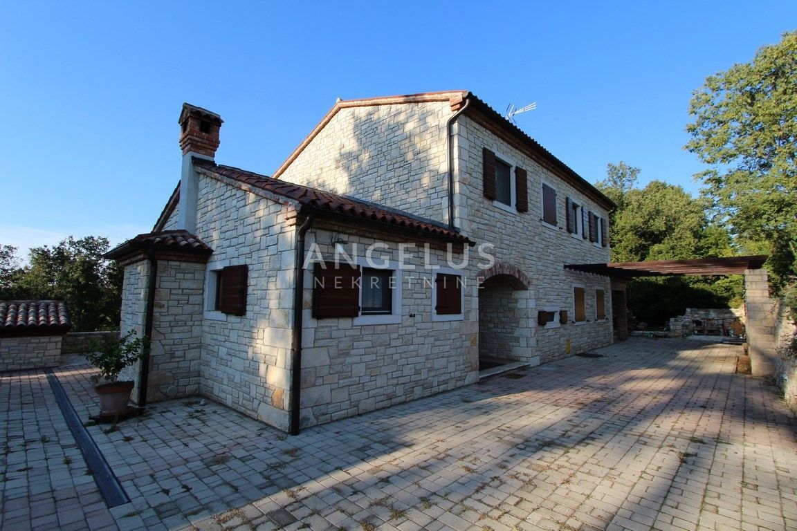 BUJE