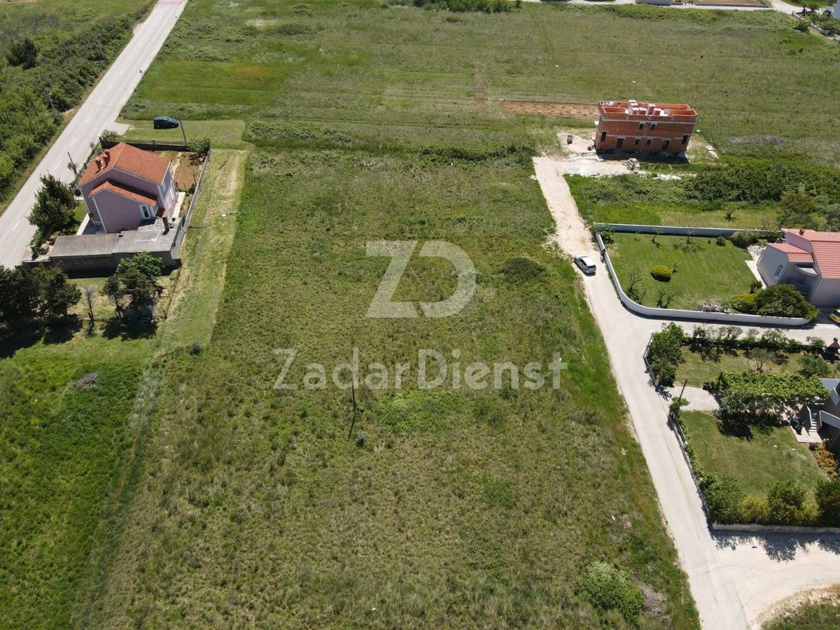 Građevinsko zemljište od 844 m2 - Nin – 3