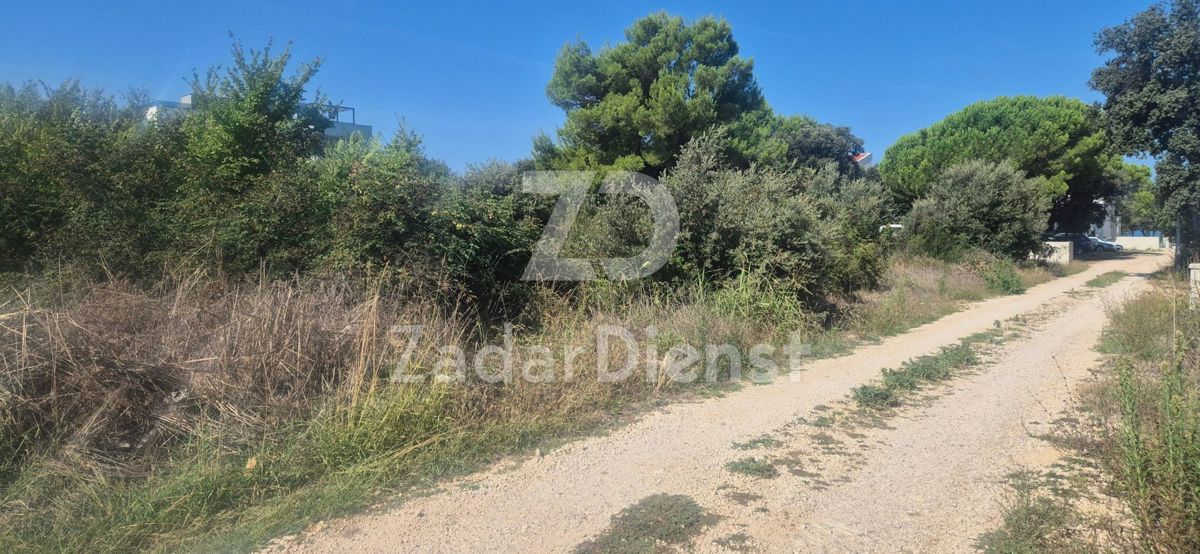 Terreno NIN, 447.000 €