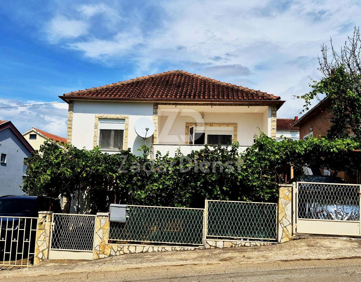 Дом OBROVAC, 269.000 €