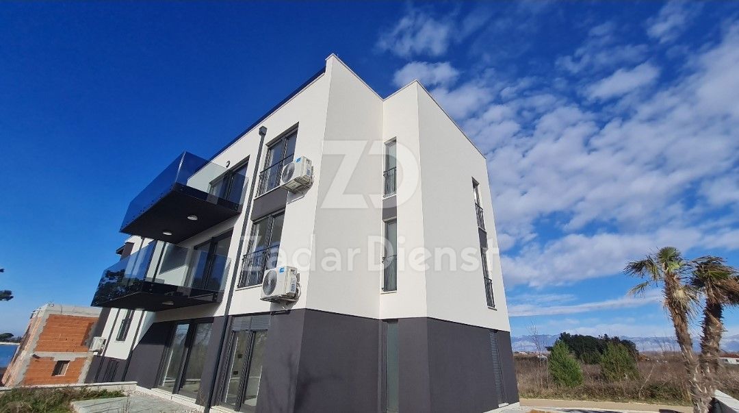 Appartamento PRIVLAKA, 346.600 €