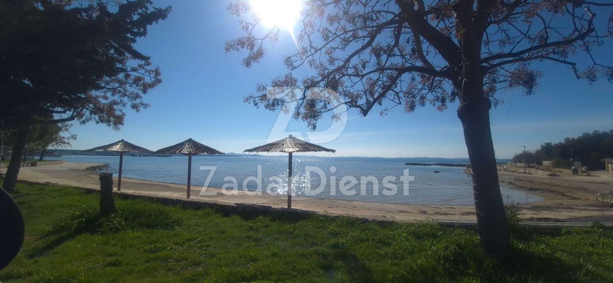 Terreno PRIVLAKA, 384.000 €