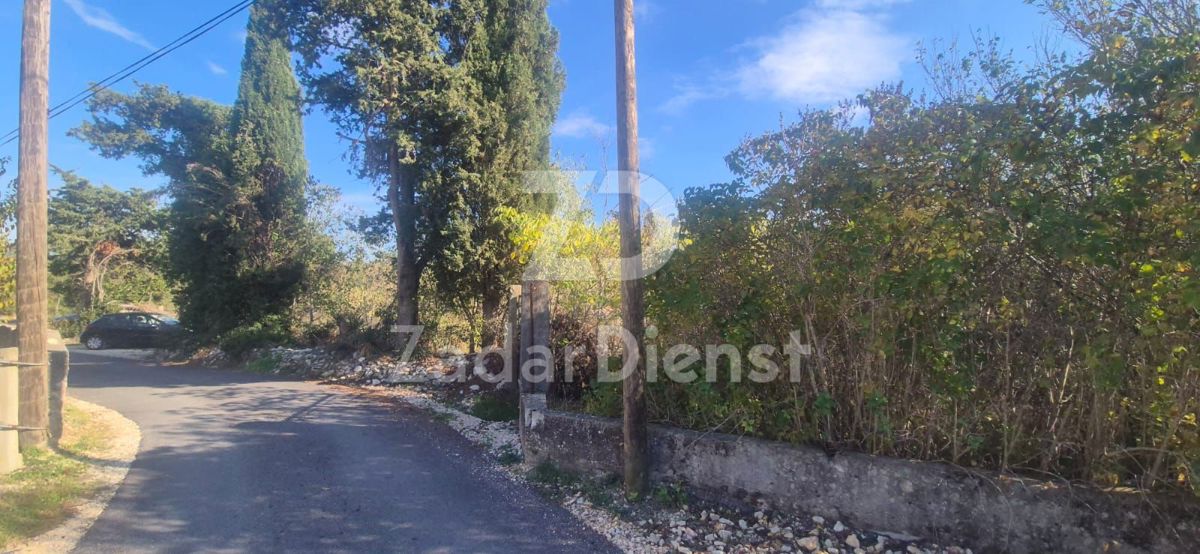 Участок ZEMUNIK DONJI, 160.000 €