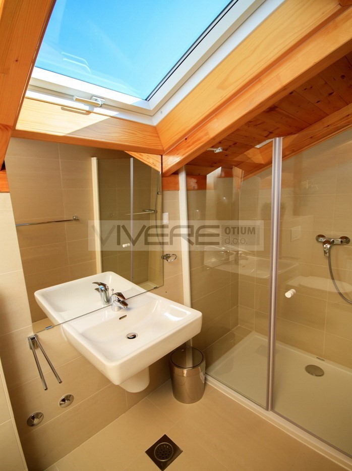Bathroom in mezzanine