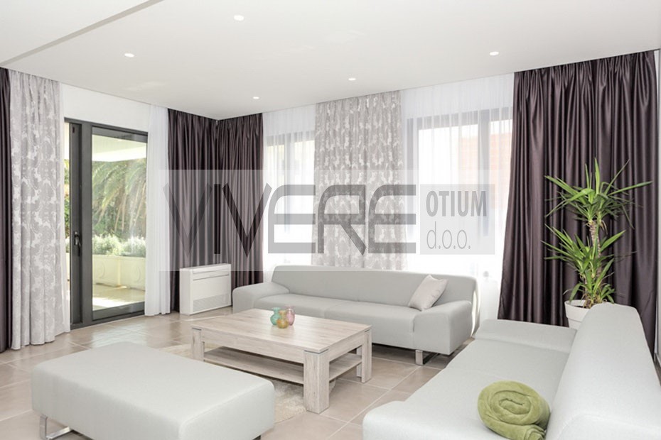 Lounge area