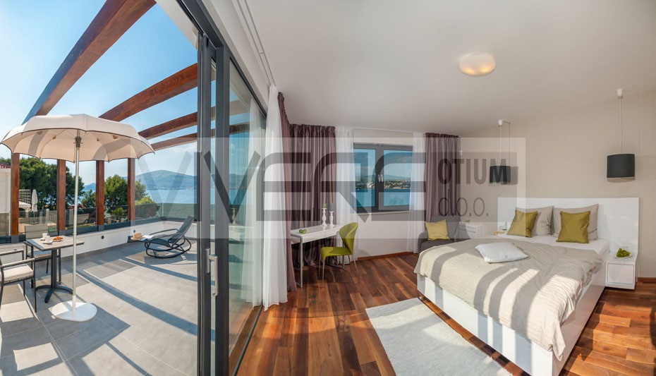 Master bedroom with terrace
