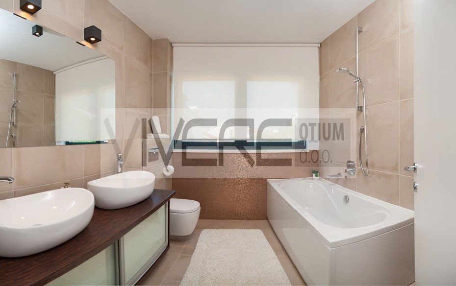 Bathroom with bathtub