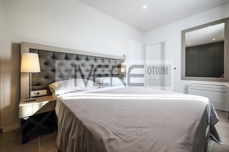 Kingsize beds