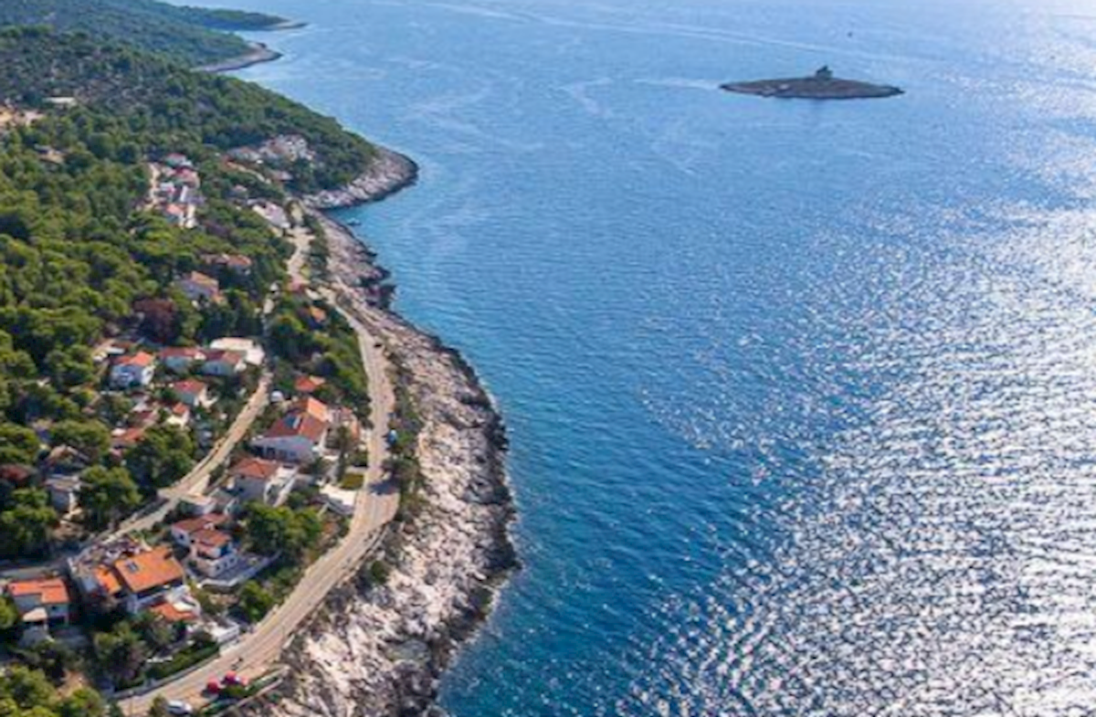 HVAR