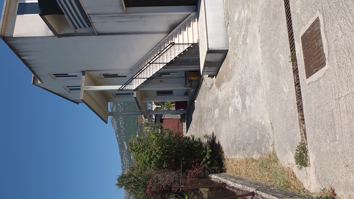 KAŠTEL STARI